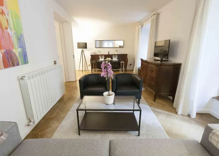 아파트 The Collection | Loreak *